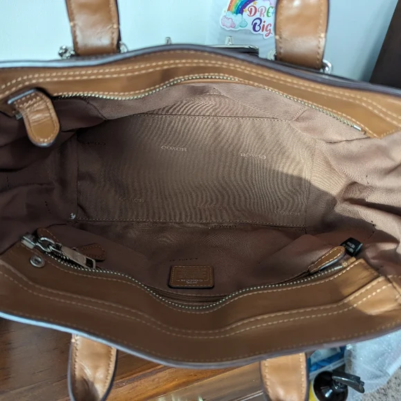 Coach swagger in carmel brown pebble leather - Picture 8 of 8